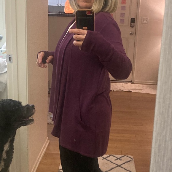 Athleta wrap in maroon size XSP - like new - worn minimally - Picture 2 of 15